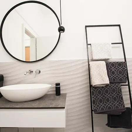 Real Delux Next To Gozsdu & Synagogue * Будапешт