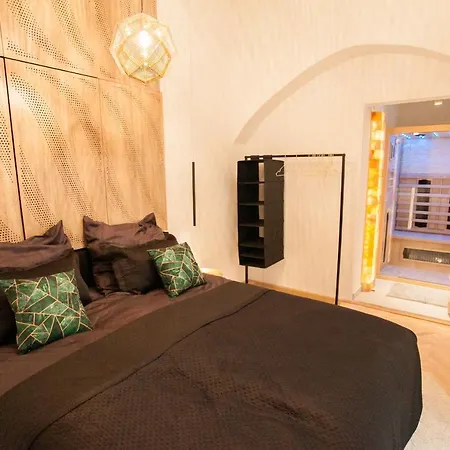 Real Delux Next To Gozsdu & Synagogue Апартаменты Будапешт