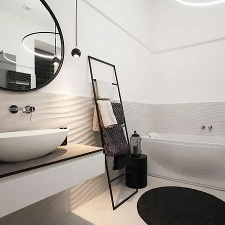 Real Delux Next To Gozsdu & Synagogue