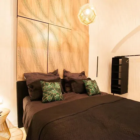 Апартаменты Real Delux Next To Gozsdu & Synagogue Будапешт