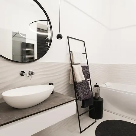 Real Delux Next To Gozsdu & Synagogue * Будапешт