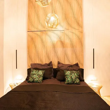 Апартаменты Real Delux Next To Gozsdu & Synagogue Будапешт